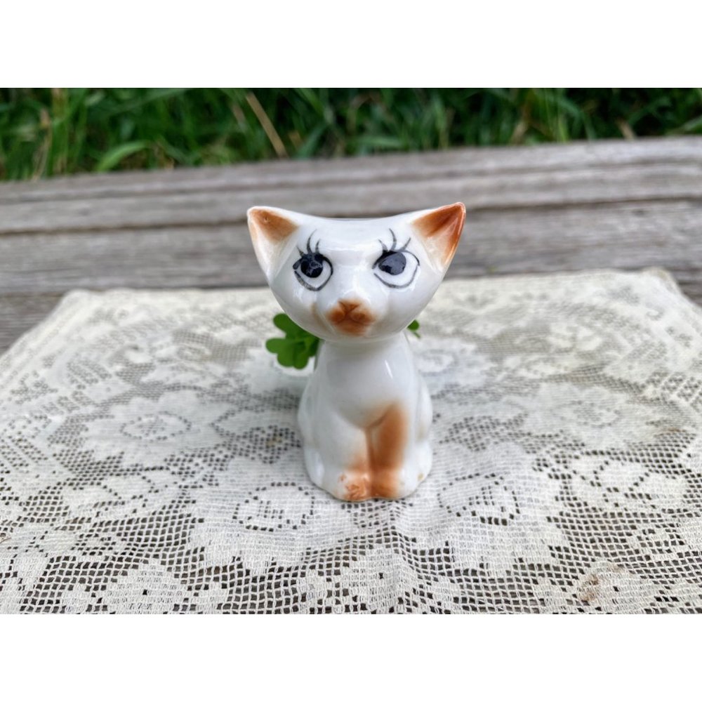 Vintage Tiny Big Eyed Cat Kitten Planter Vase